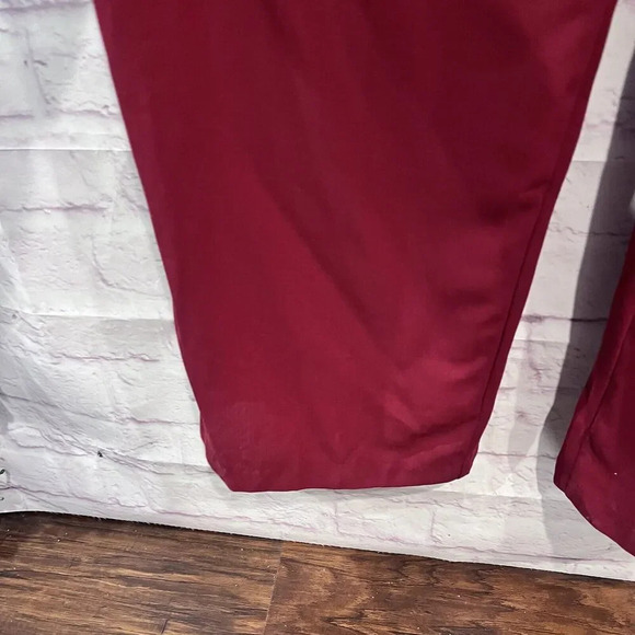 Lulu’s Women's Burgundy Kiska Lace Back Wide Leg Jumpsuit side Pockets Medium - Picture 10 of 16